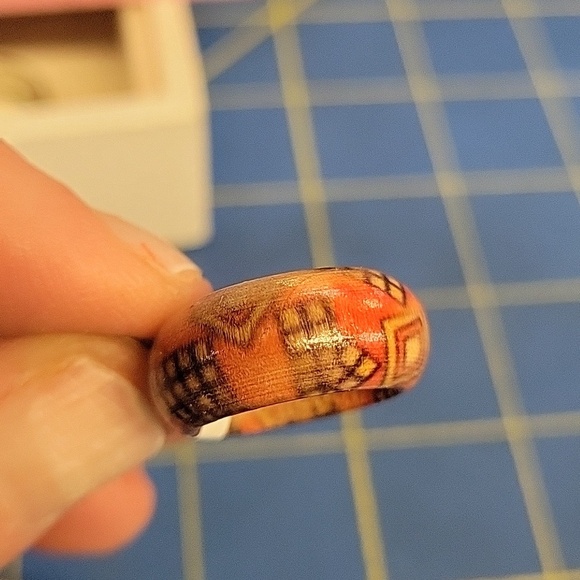 Felt's Fun Finds Jewelry - Wooden Ring Size 5